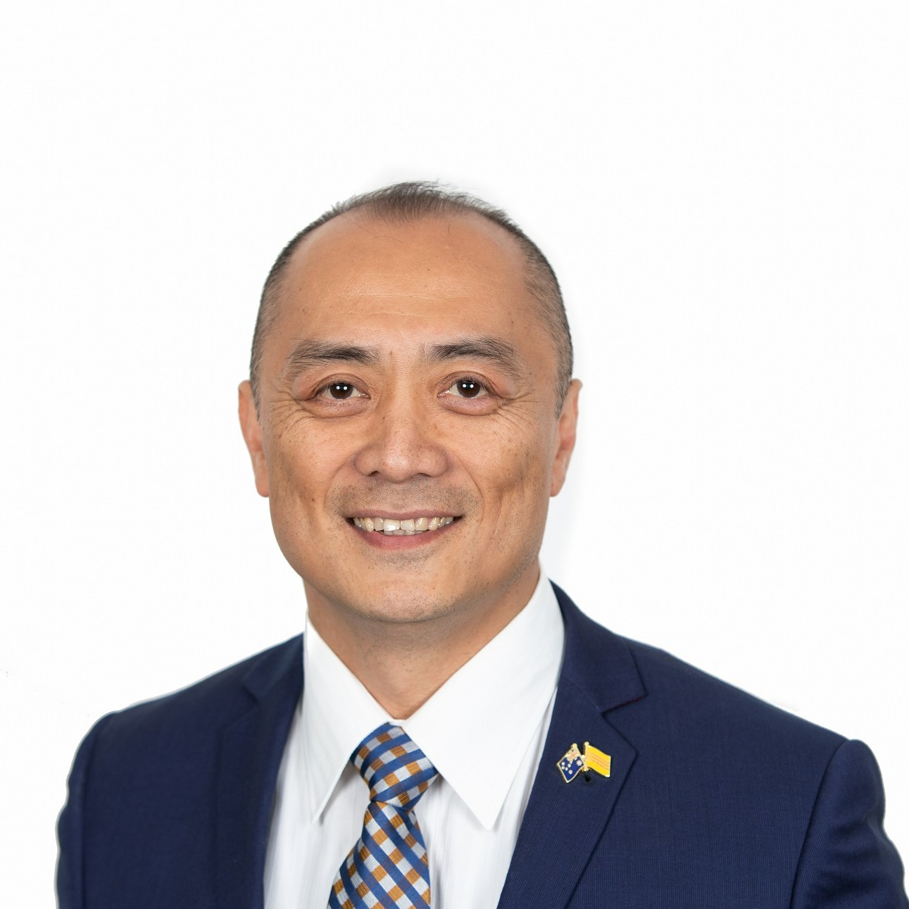 Cr Trung Luu